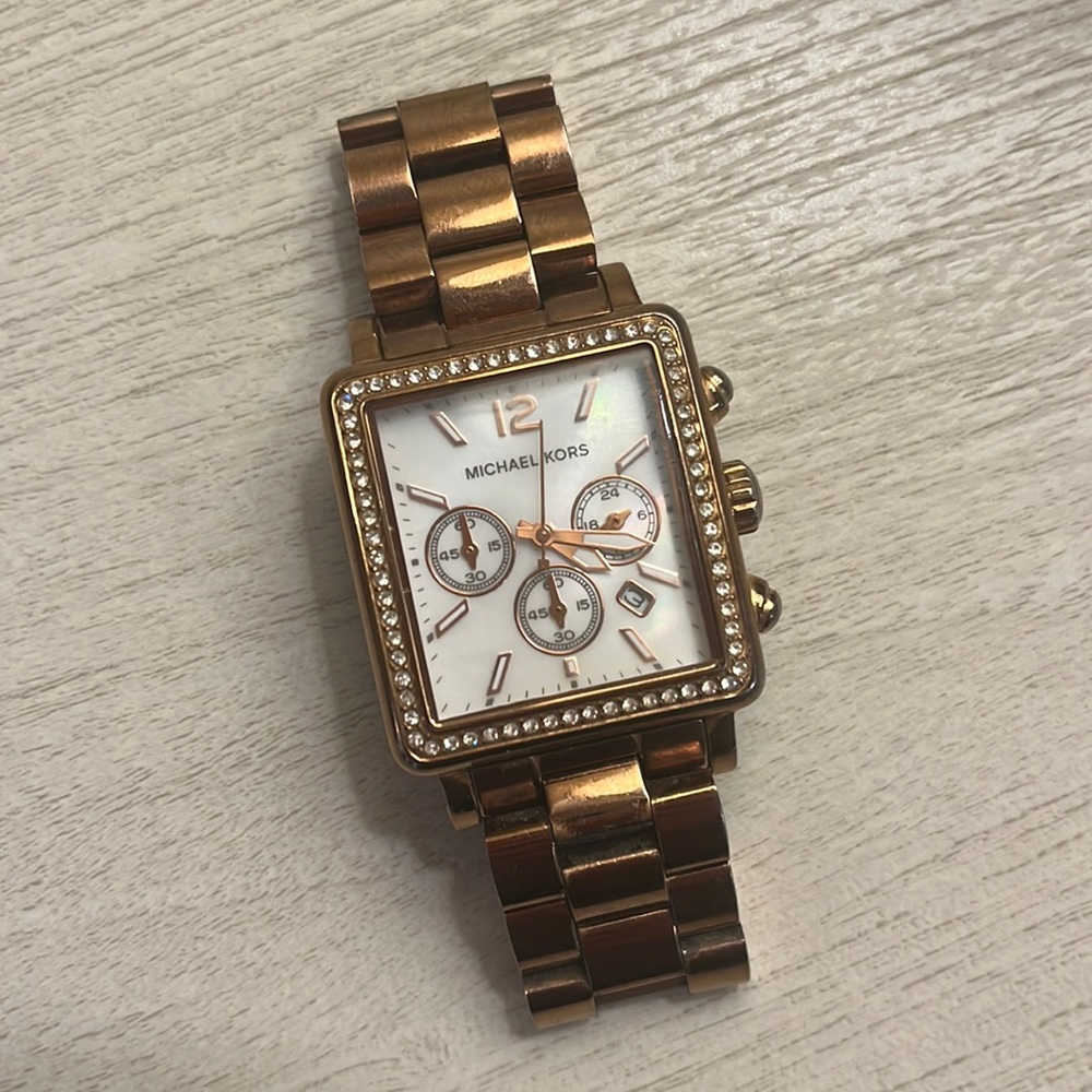 Michael Kors watch rose gold